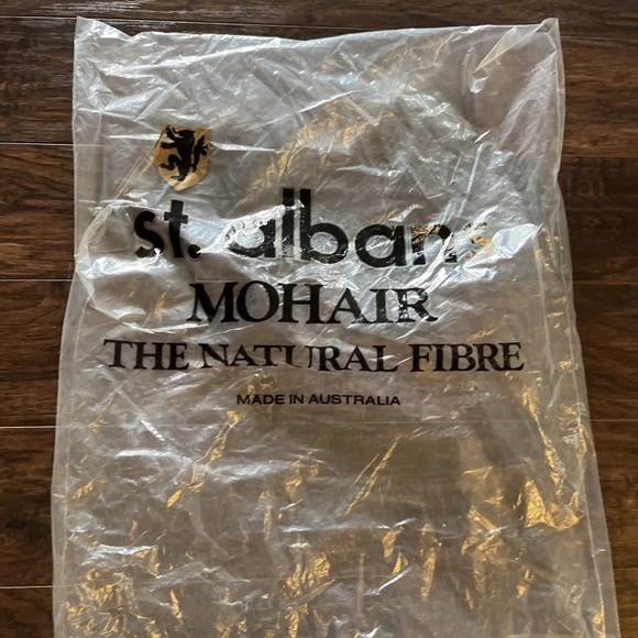 NWT Vintage St. Albans Mohair Blanket - Picture 2 of 7